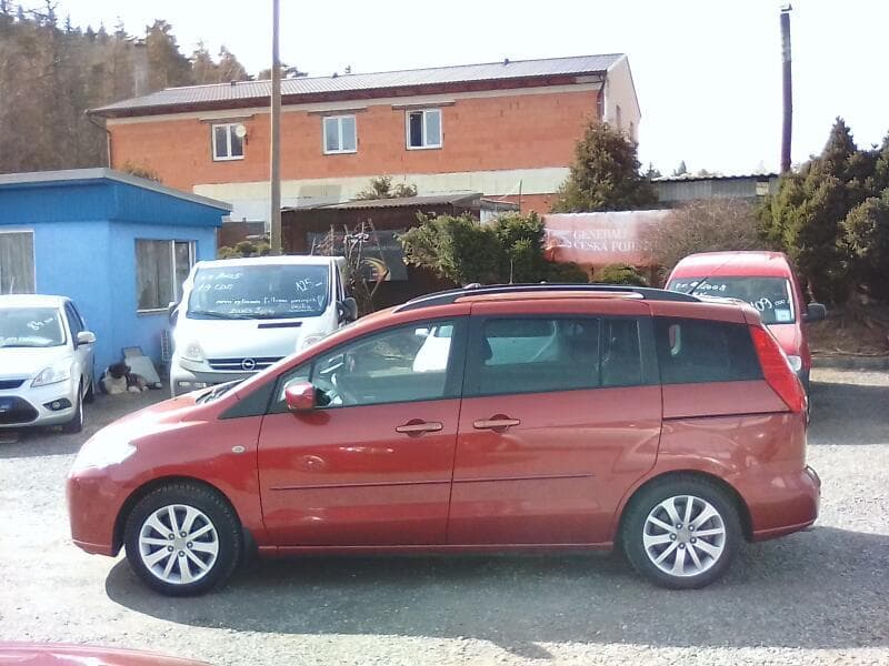 2007 Mazda 5 - 13