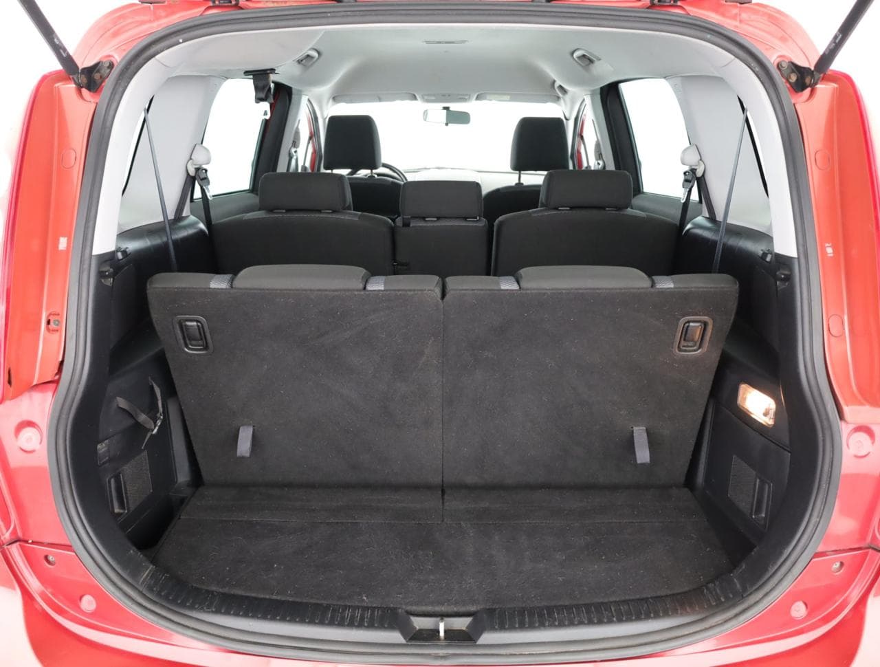 2005 Mazda 5 - 17