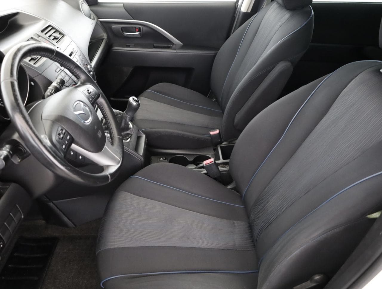 2012 Mazda 5 - 13