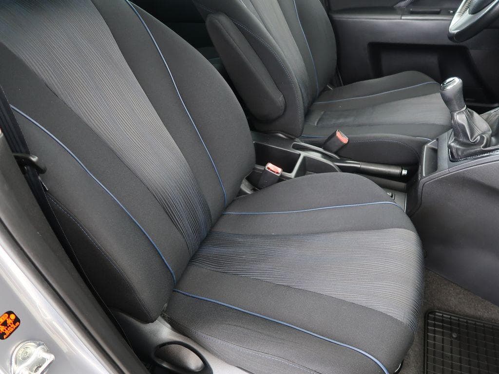 2011 Mazda 5 - 18