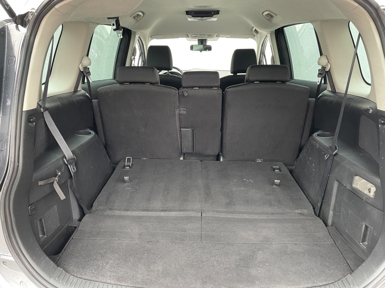 2010 Mazda 5 - 7