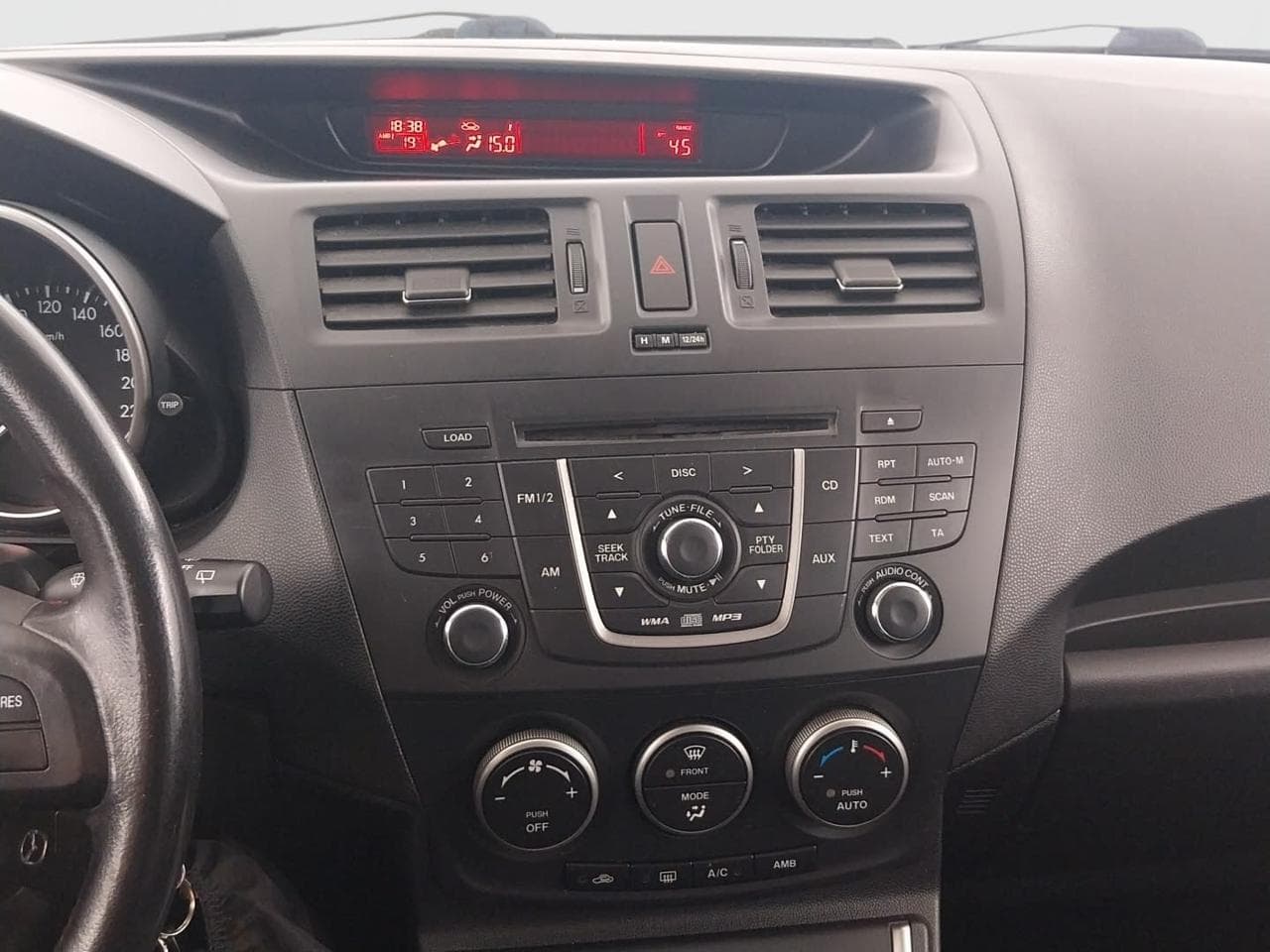 2011 Mazda 5 - 18
