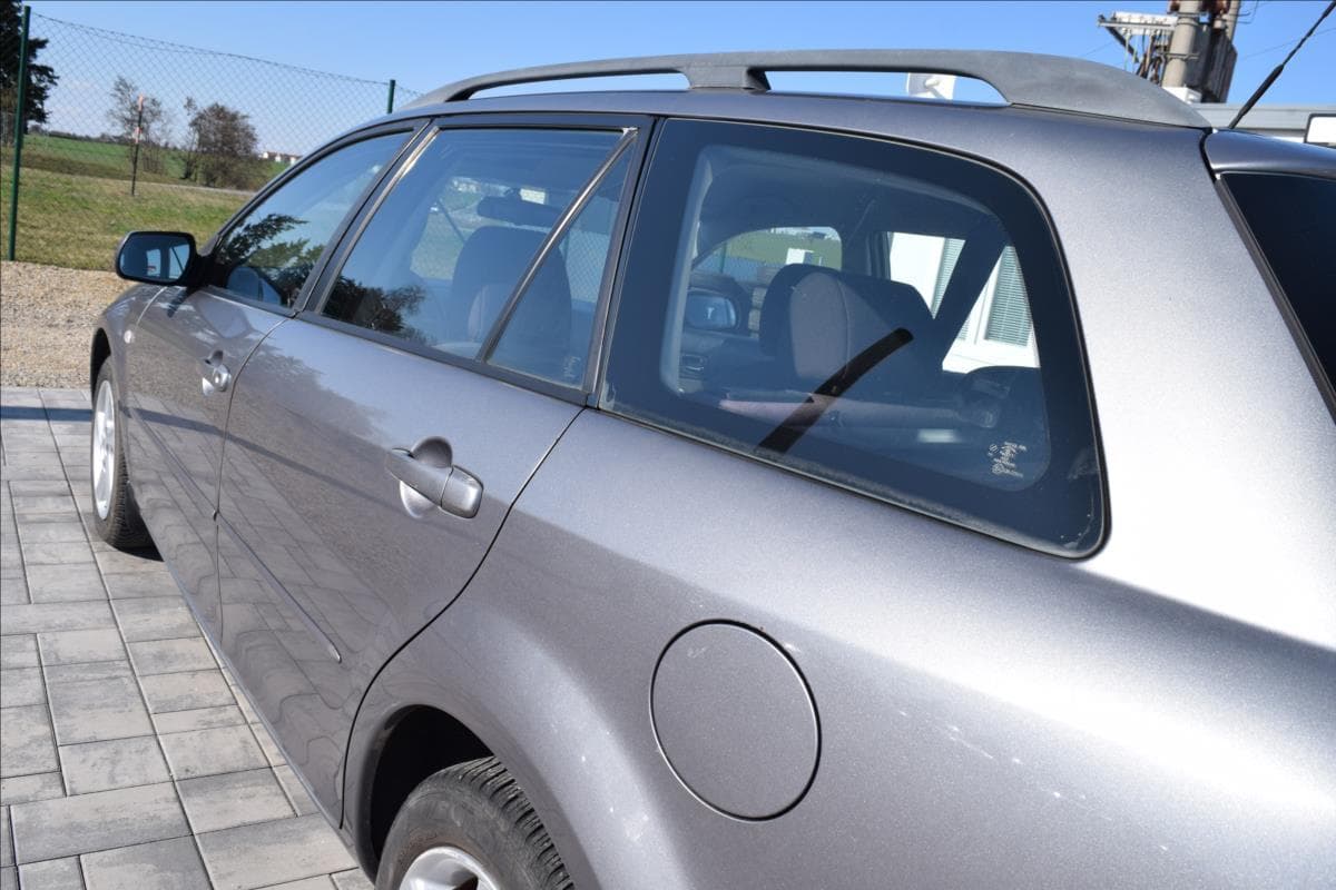 2003 Mazda 6 - 11
