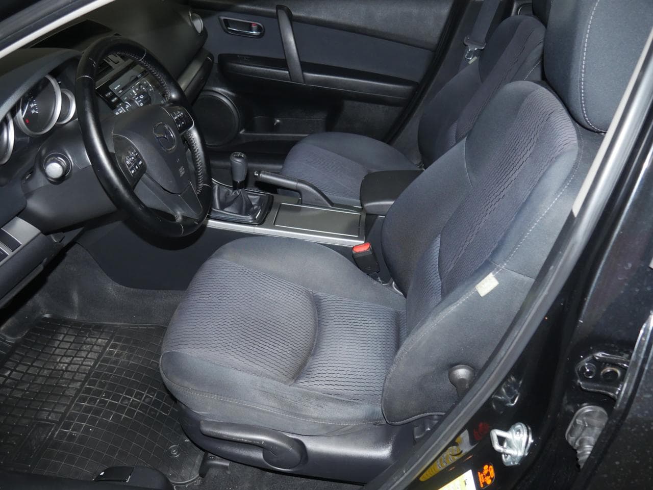 2011 Mazda 6 - 8