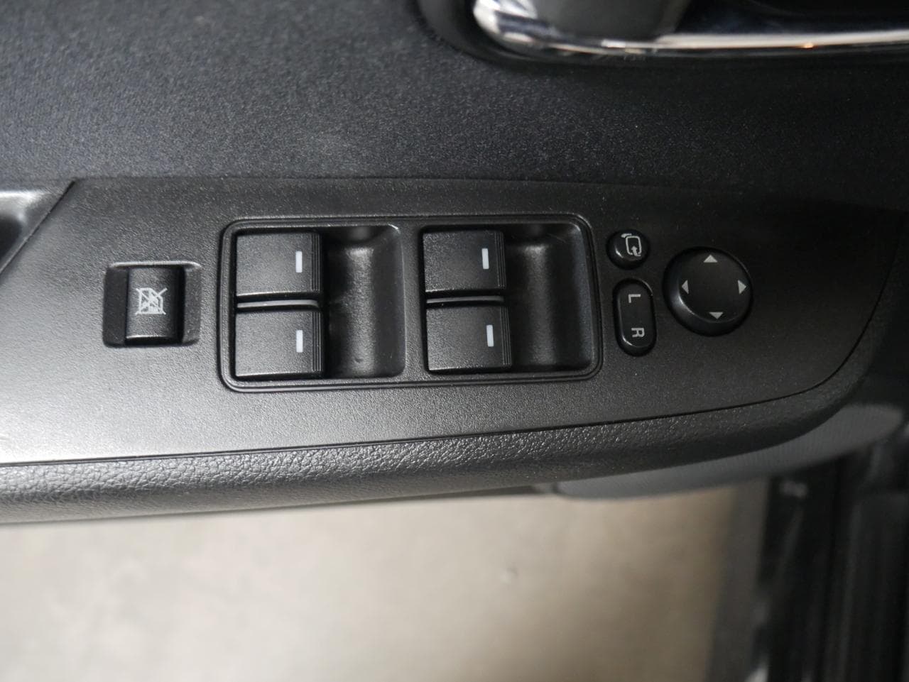 2011 Mazda 6 - 13