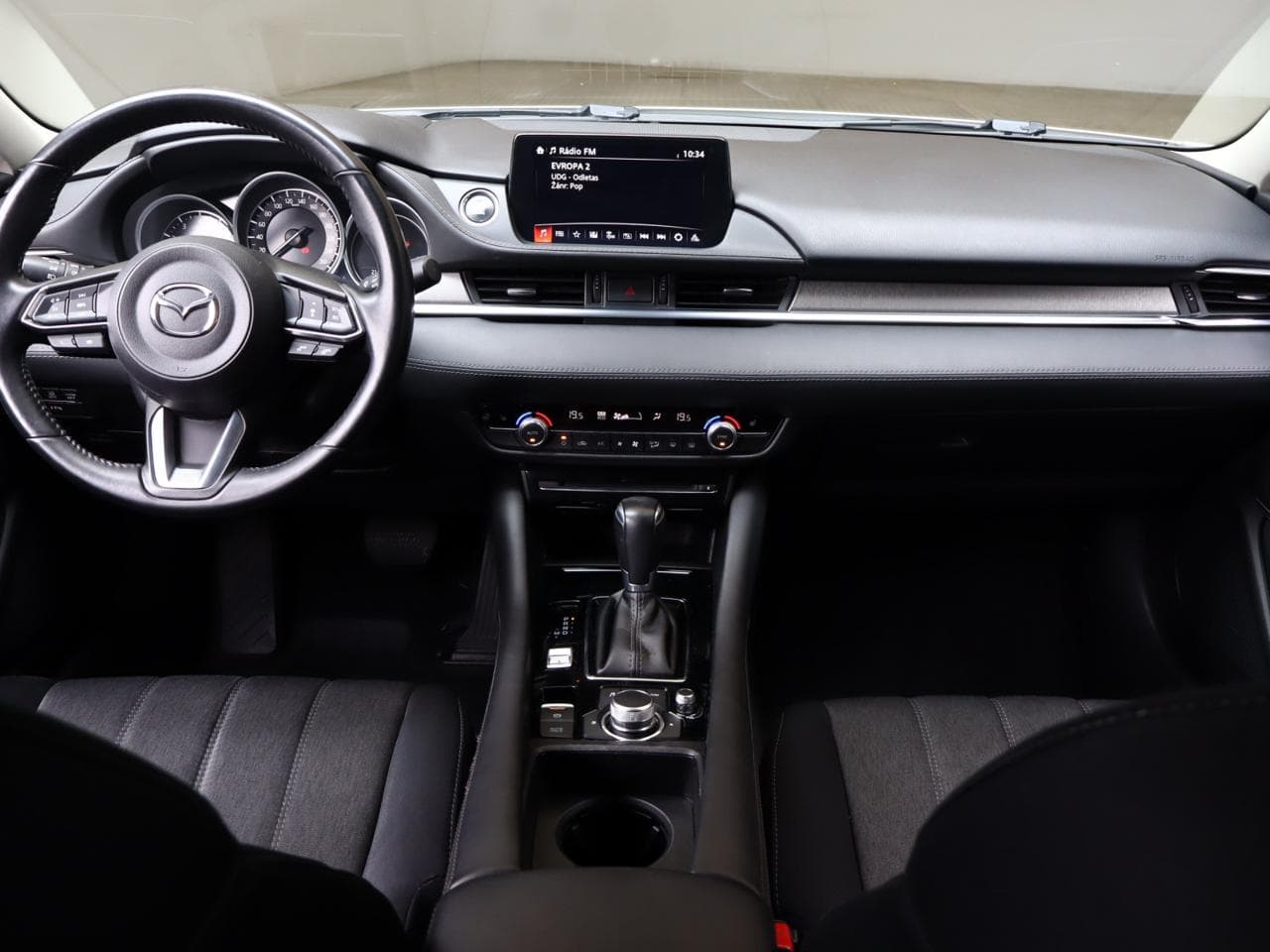 2019 Mazda 6 - 9