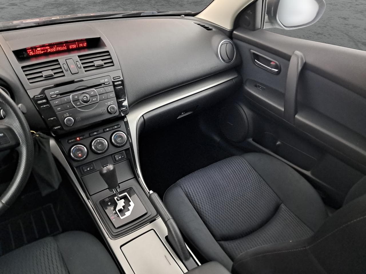 2010 Mazda 6 - 12