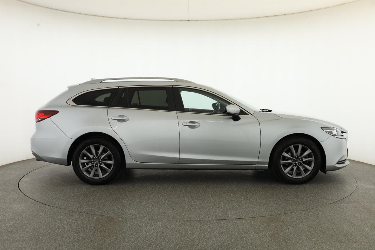 2019 Mazda 6 - 10