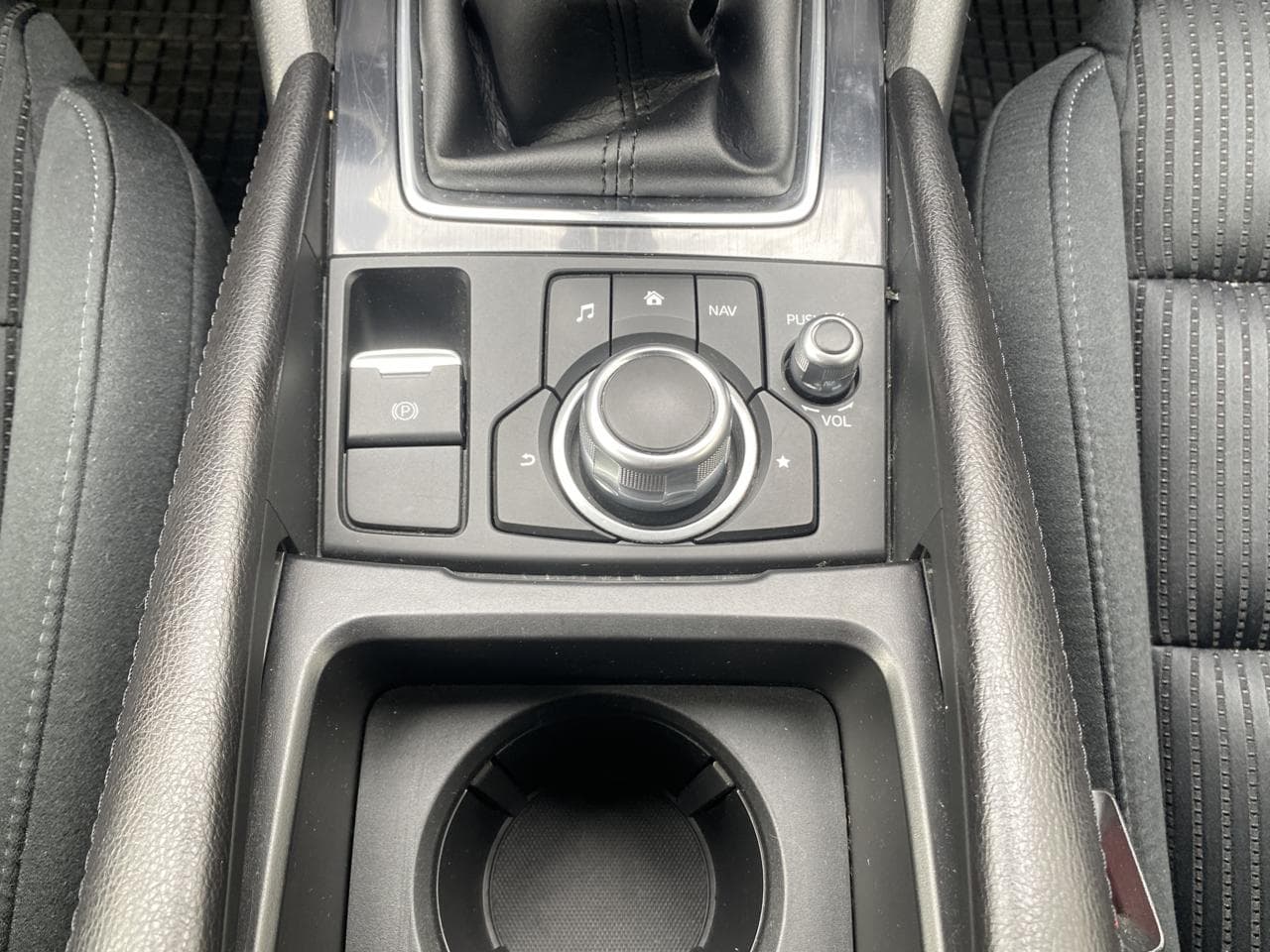 2017 Mazda 6 - 13
