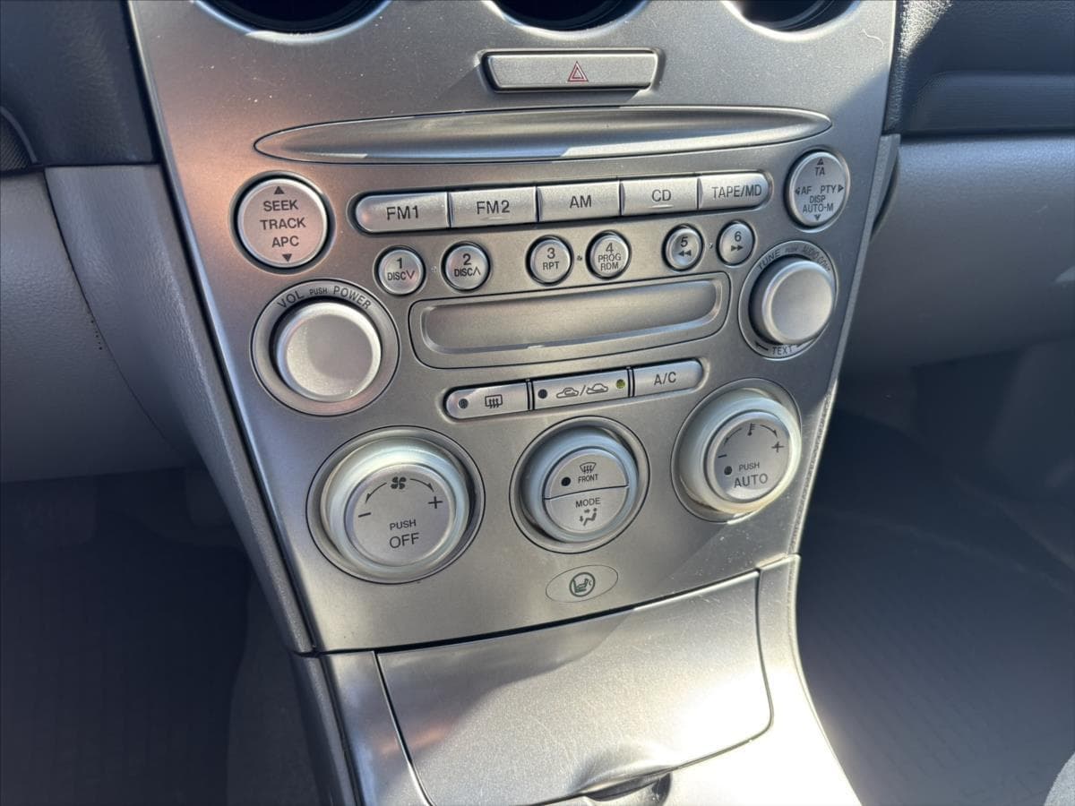 2004 Mazda 6 - 23