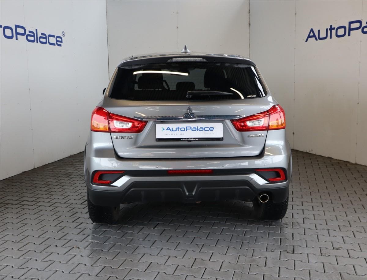 2019 Mitsubishi ASX - 5