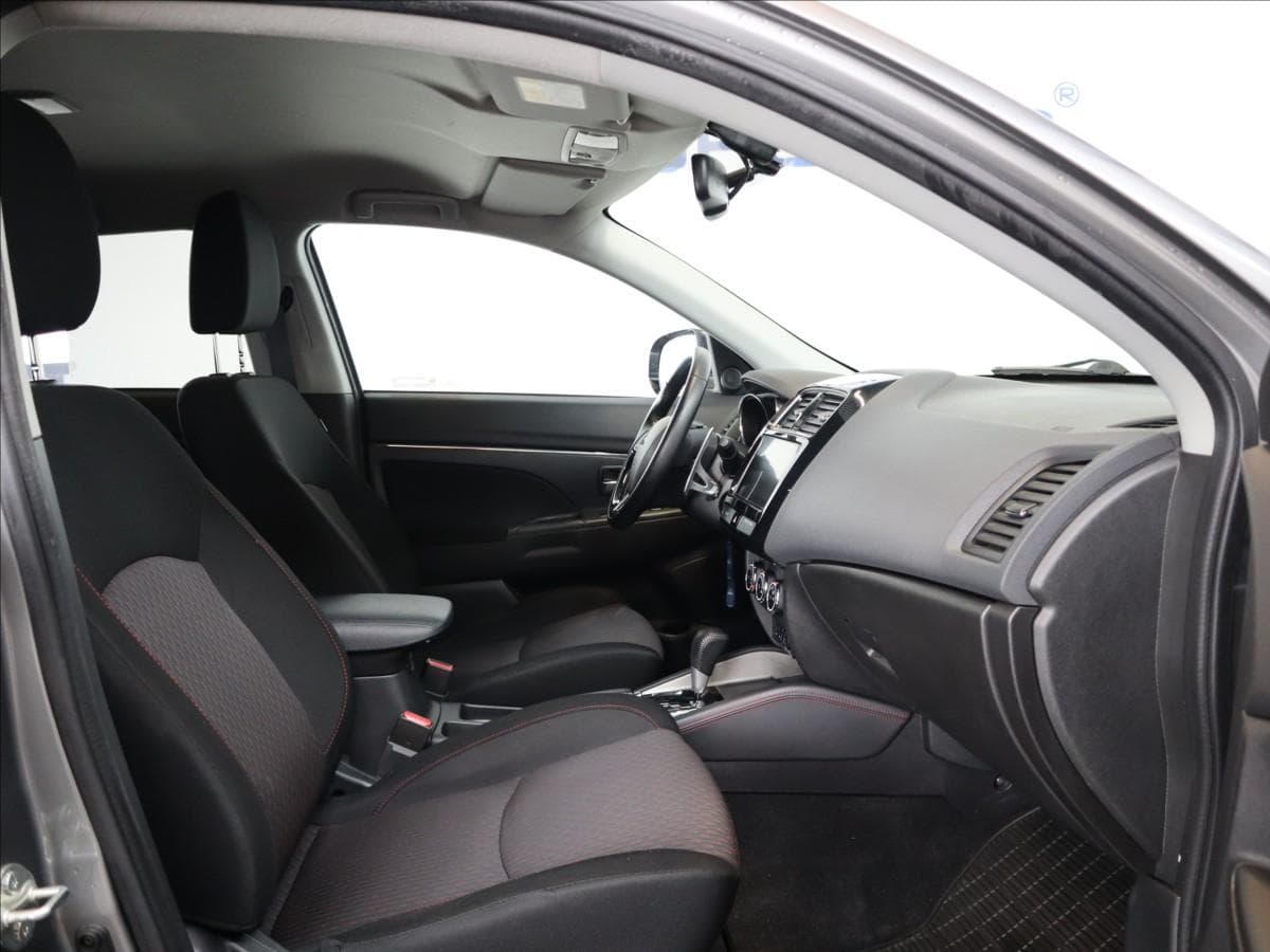 2019 Mitsubishi ASX - 10