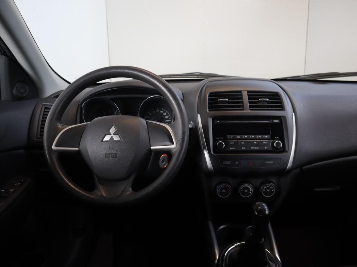 2014 Mitsubishi ASX - 11