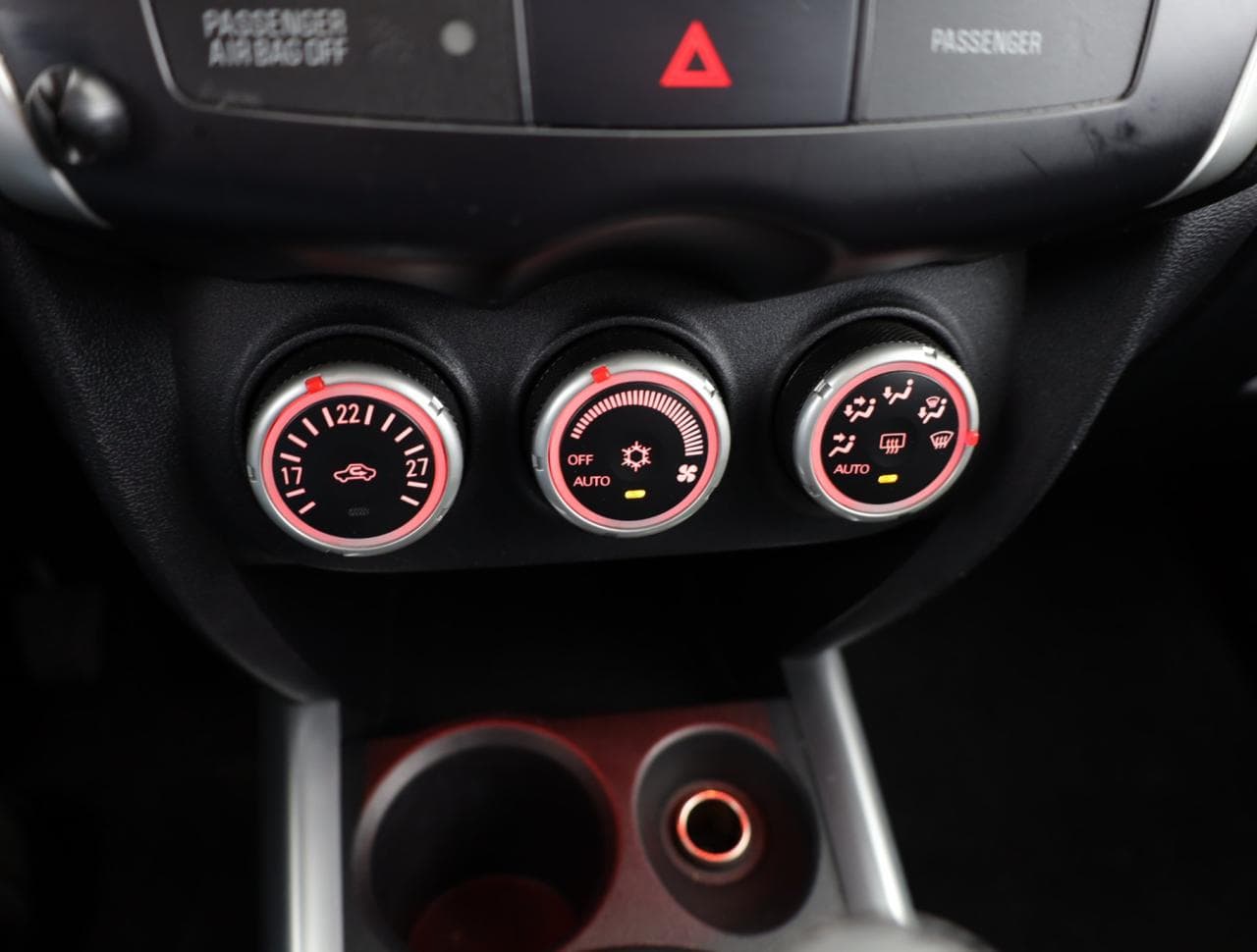 2011 Mitsubishi ASX - 16