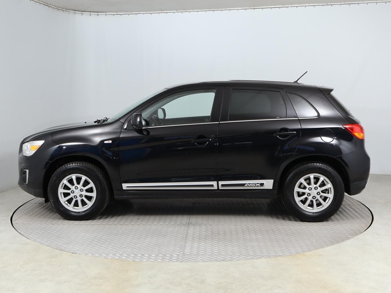 2016 Mitsubishi Asx - 4