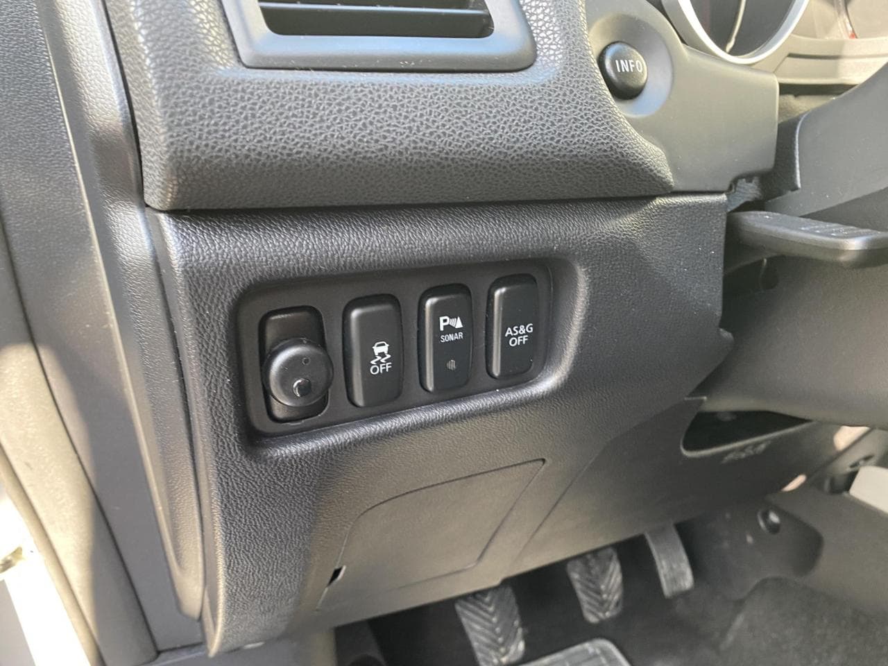 2011 Mitsubishi Asx - 15