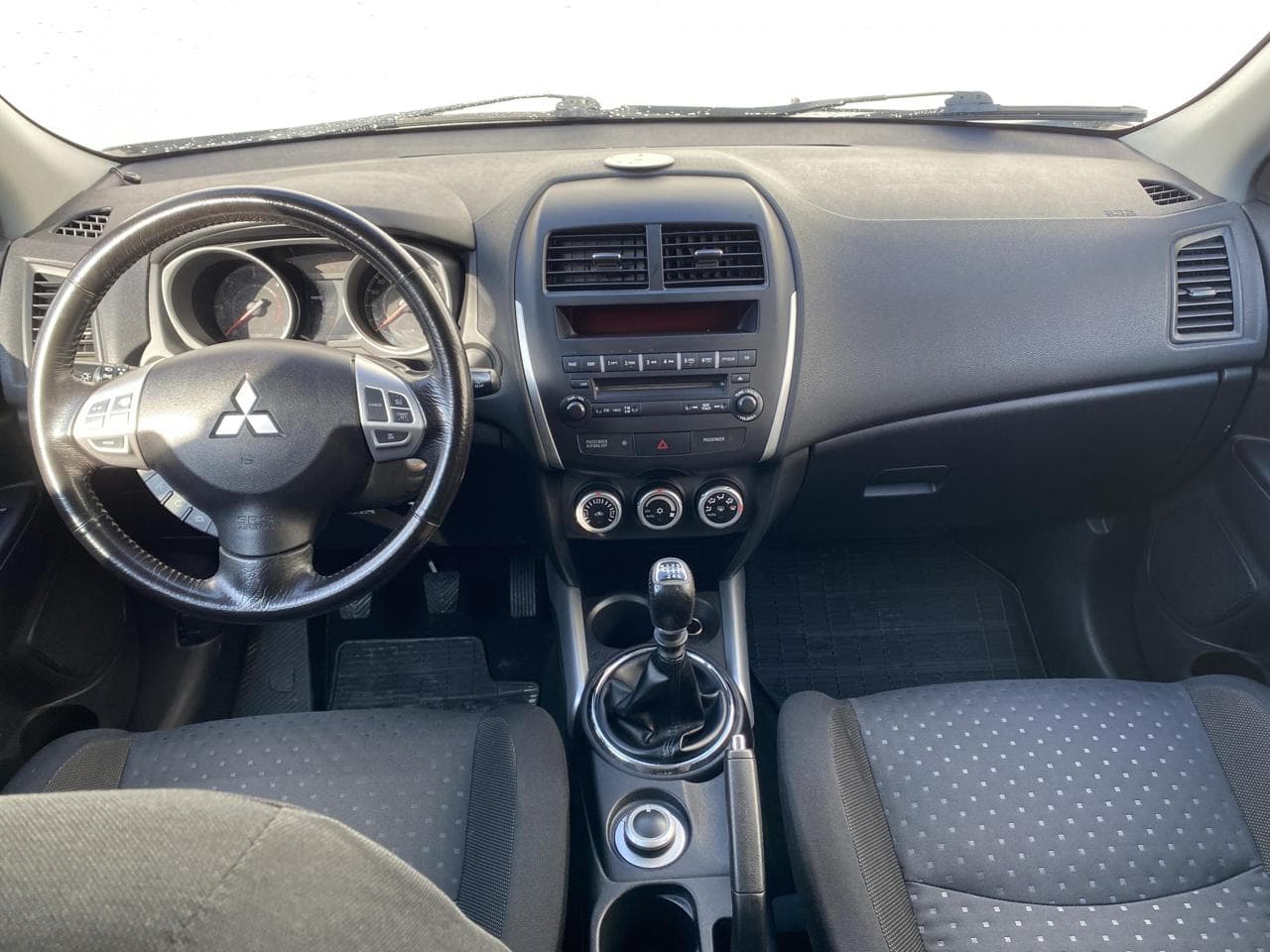 2011 Mitsubishi Asx - 8