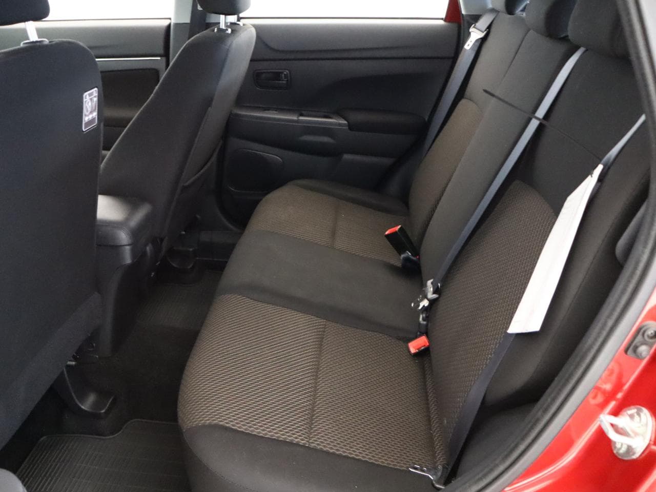 2018 Mitsubishi Asx - 12