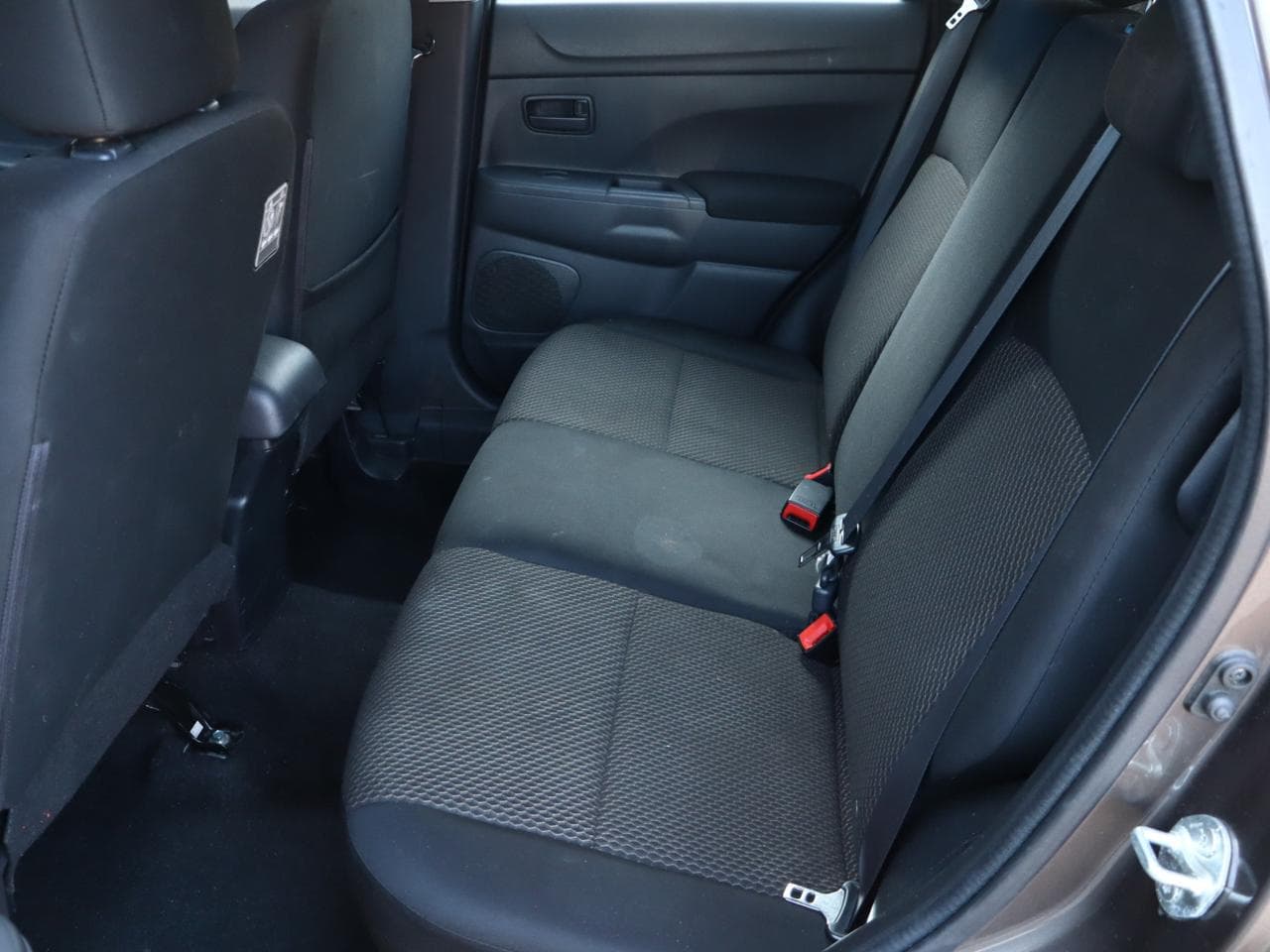 2016 Mitsubishi Asx - 13