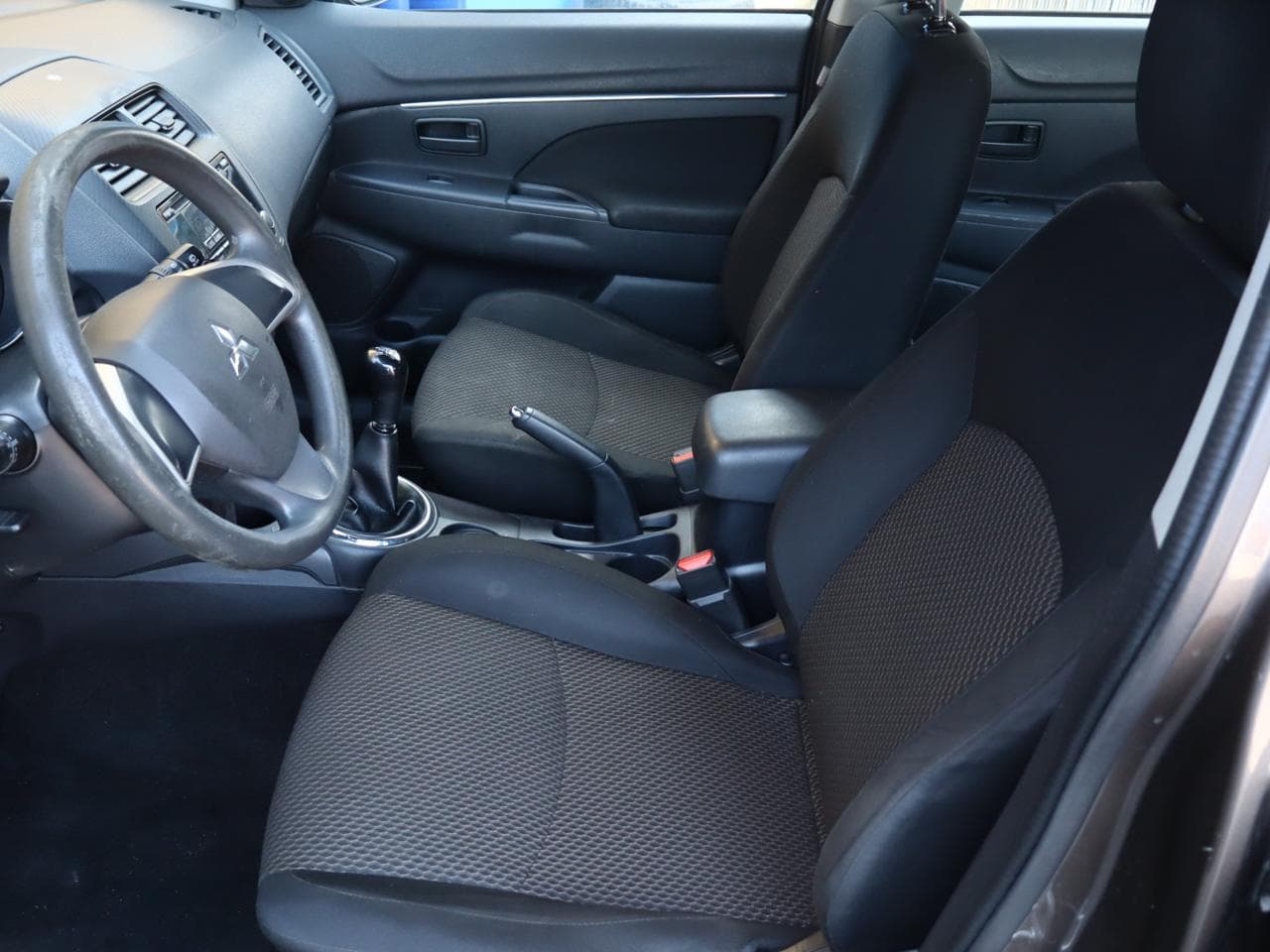 2016 Mitsubishi Asx - 14