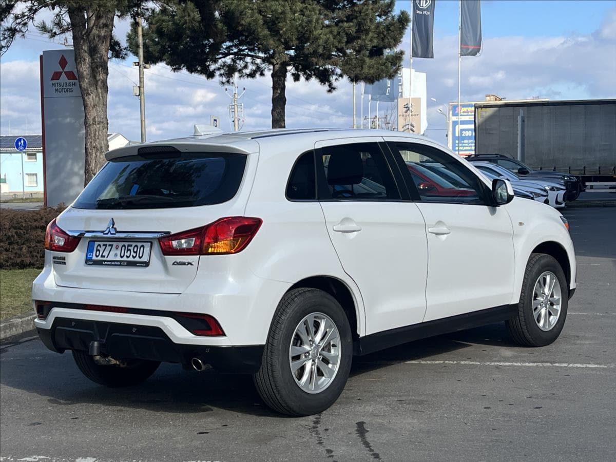 2019 Mitsubishi ASX - 5