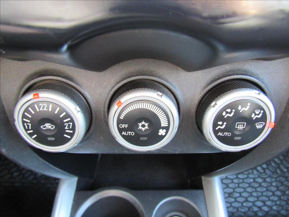 2012 Mitsubishi Asx - 17