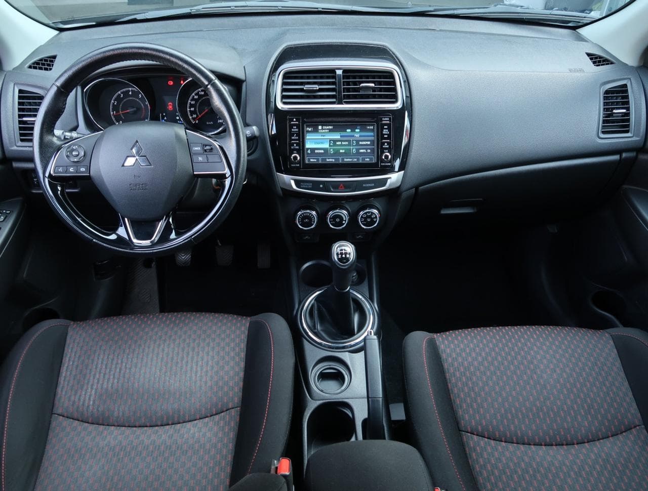 2016 Mitsubishi Asx - 10