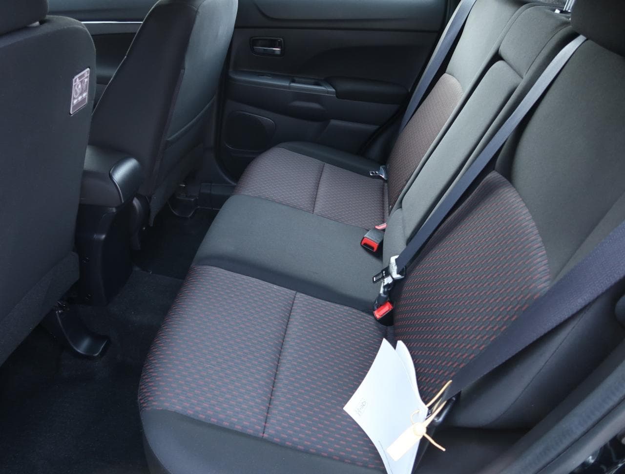 2016 Mitsubishi Asx - 15