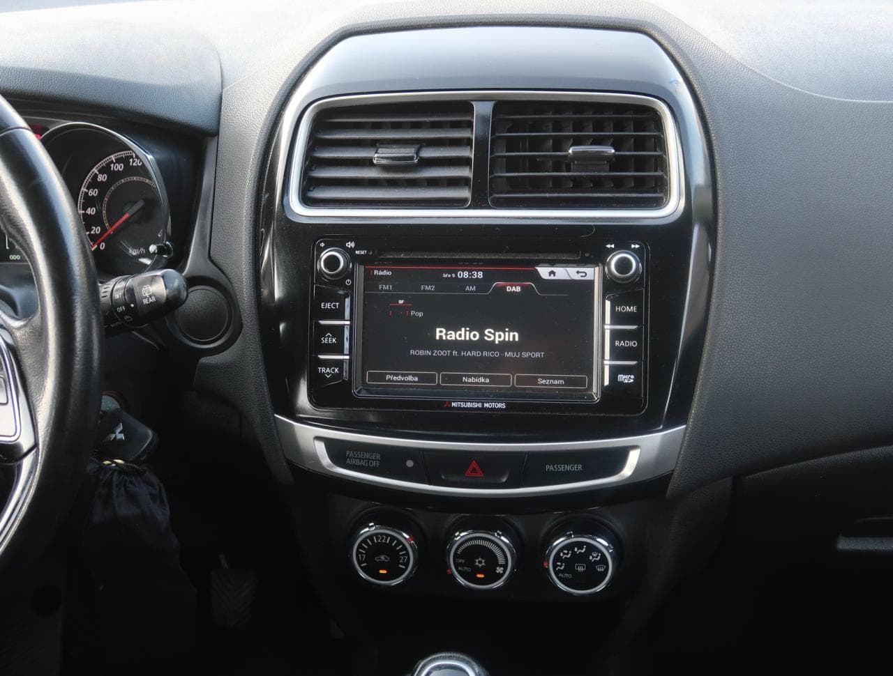 2017 Mitsubishi Asx - 18