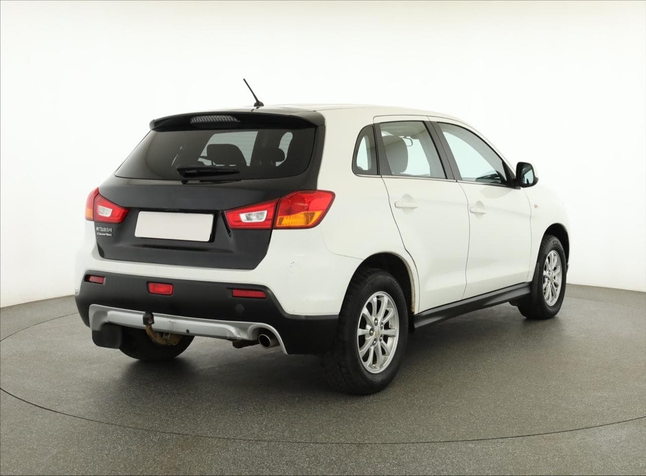 2012 Mitsubishi ASX - 7