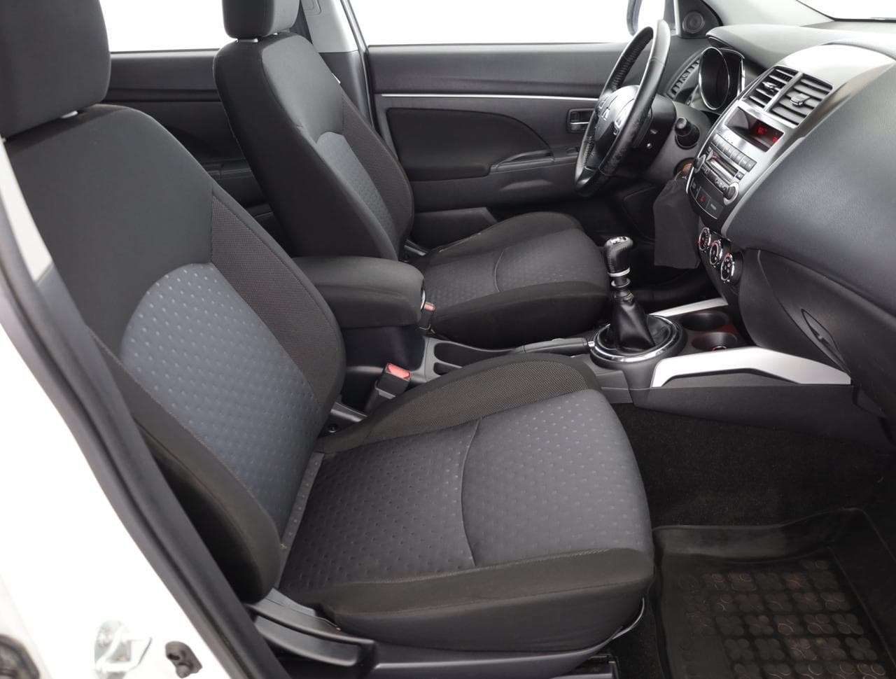 2012 Mitsubishi ASX - 10