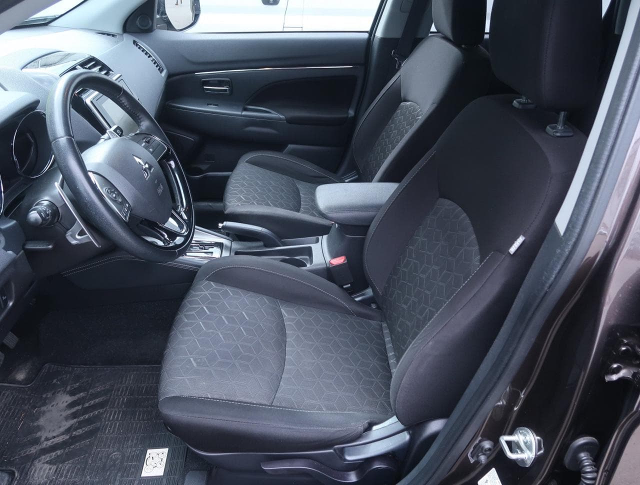 2020 Mitsubishi ASX - 17