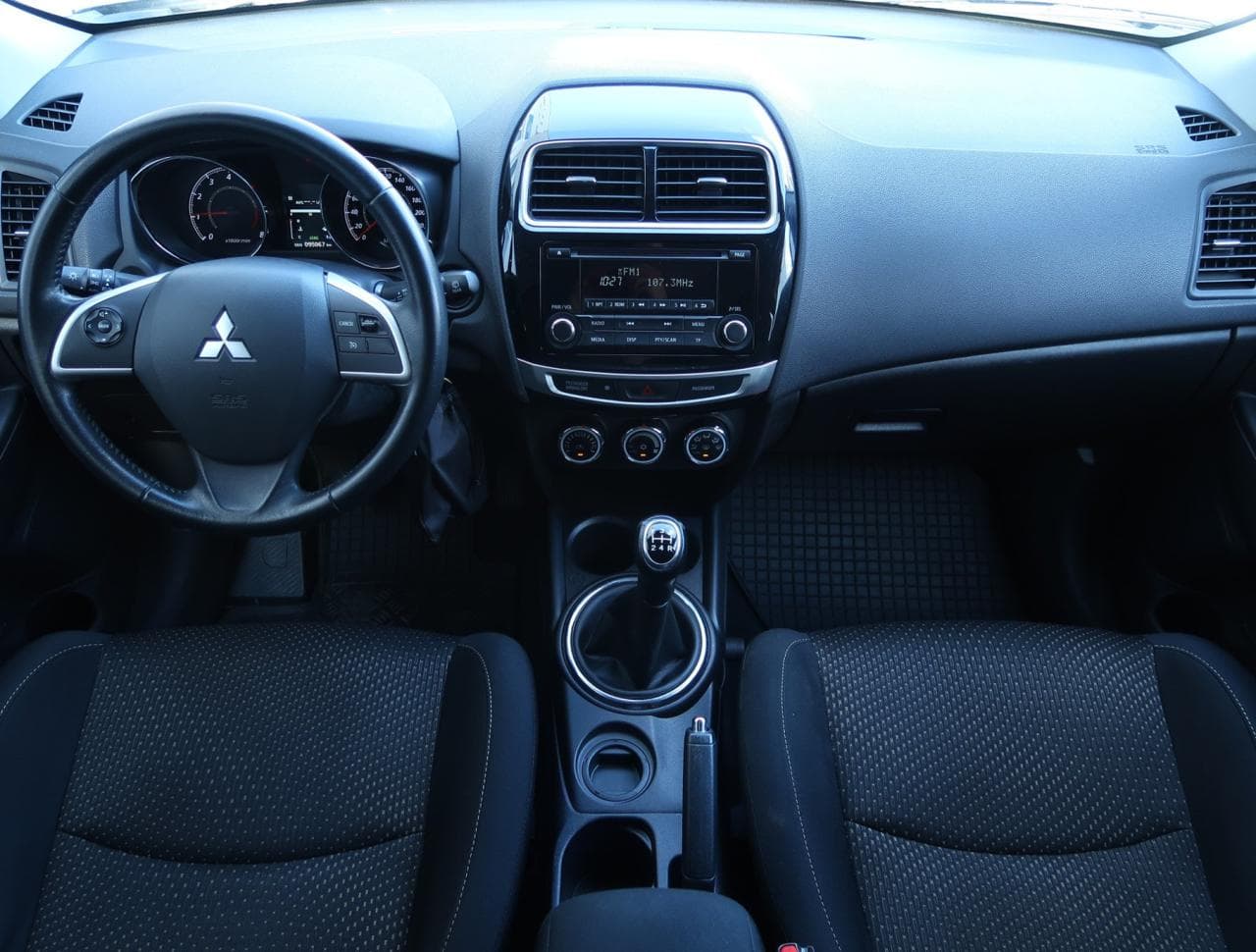 2015 Mitsubishi ASX - 10