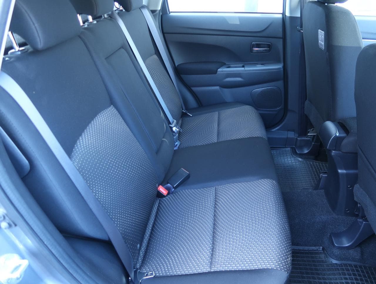 2015 Mitsubishi ASX - 13