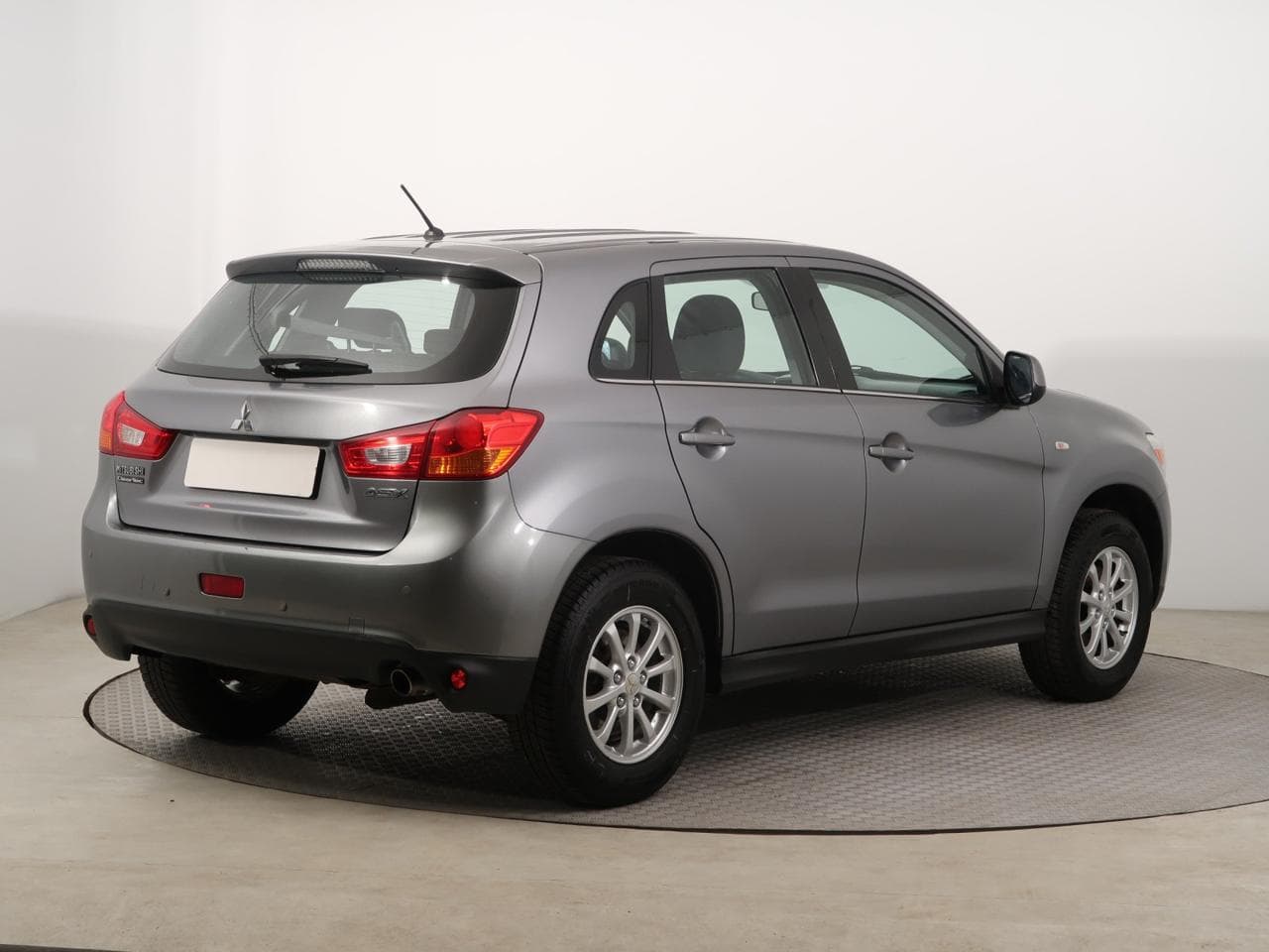2015 Mitsubishi ASX - 7