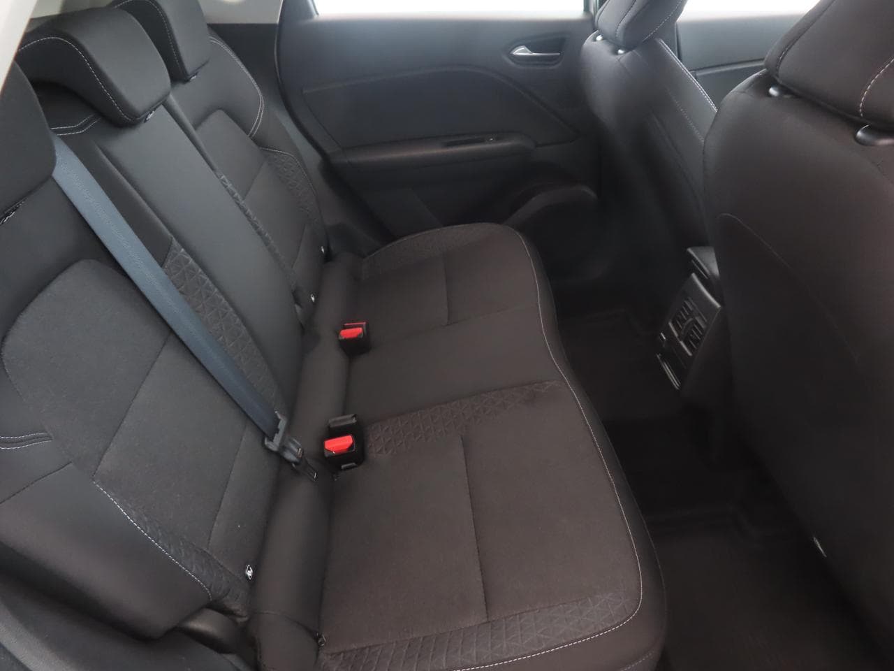 2025 Mitsubishi ASX - 24