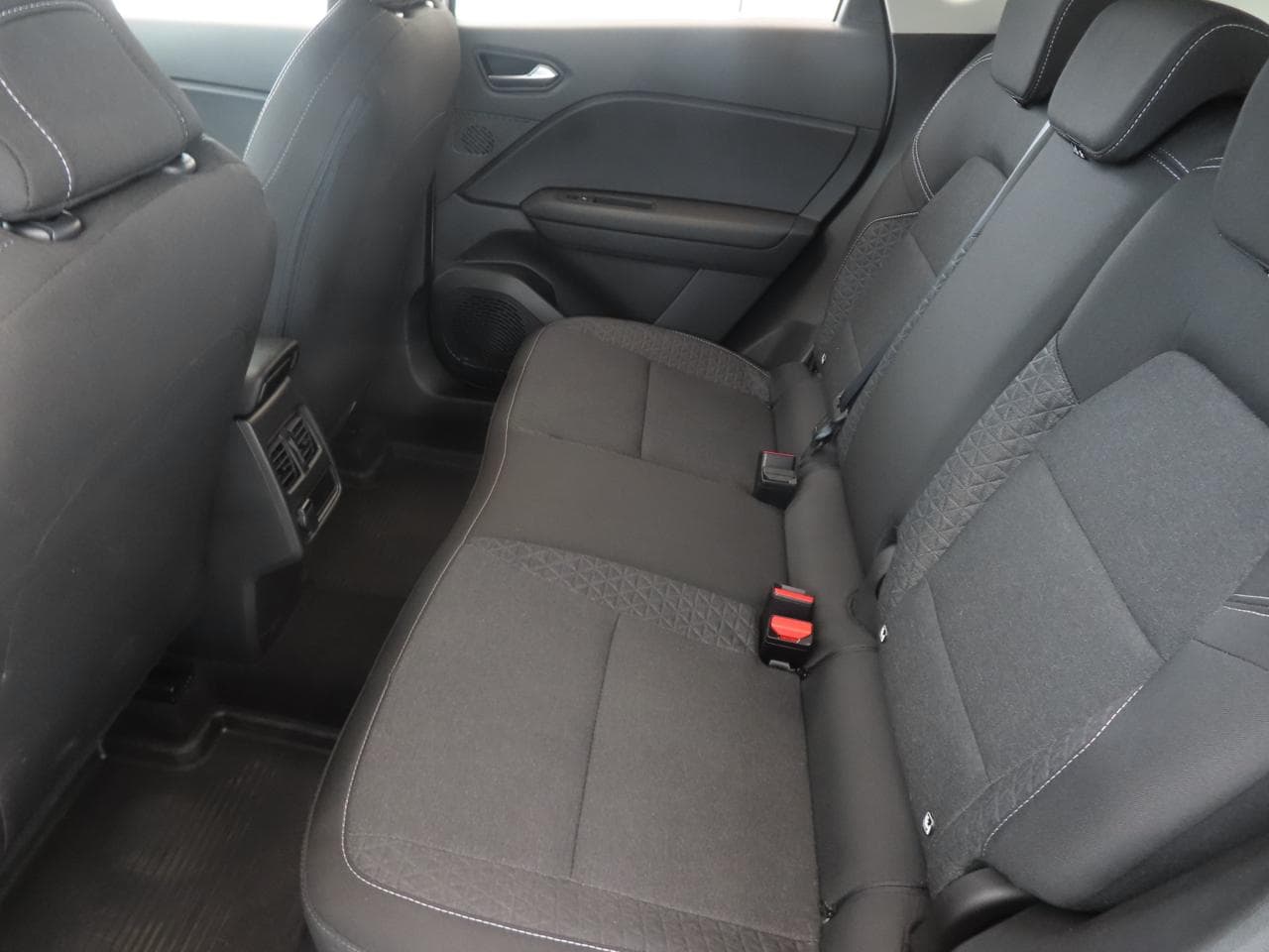 2025 Mitsubishi ASX - 28