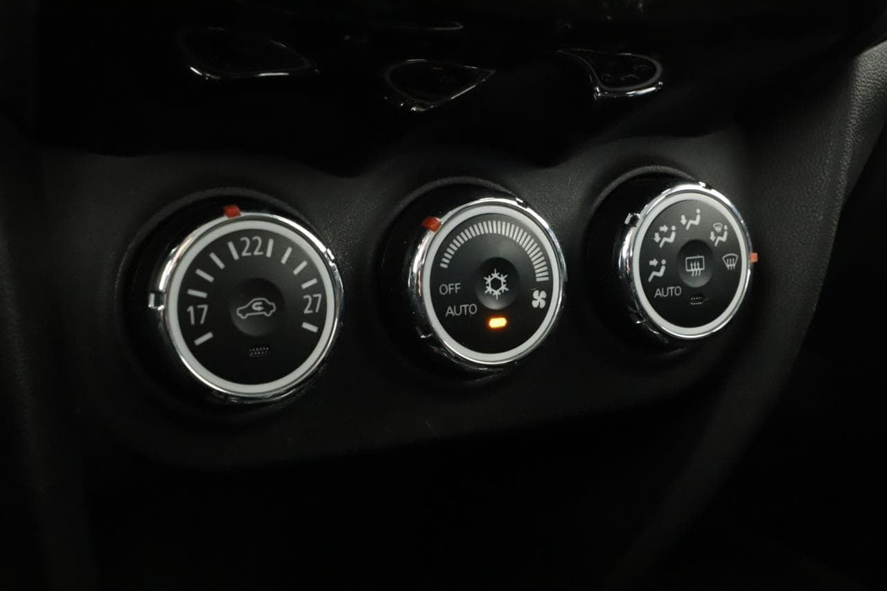 2016 Mitsubishi ASX - 18