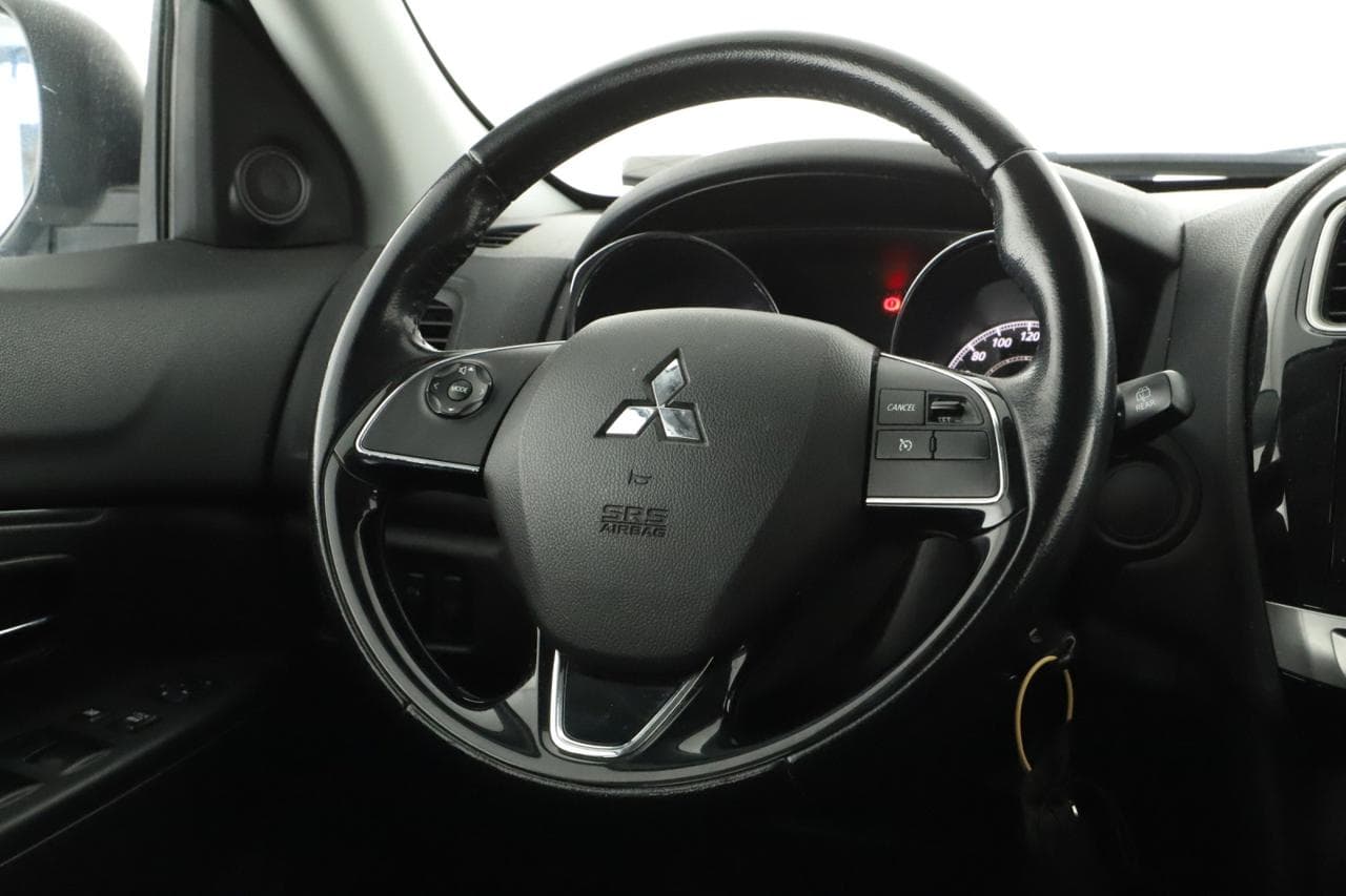2016 Mitsubishi ASX - 14