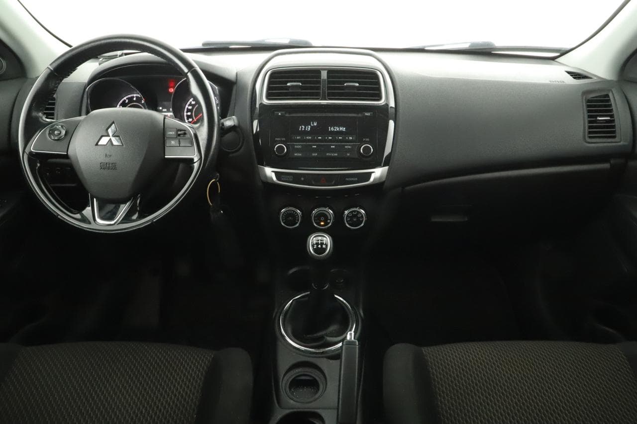 2016 Mitsubishi ASX - 9