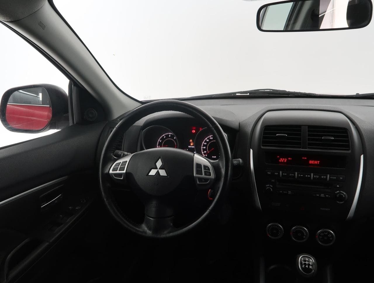 2010 Mitsubishi ASX - 16