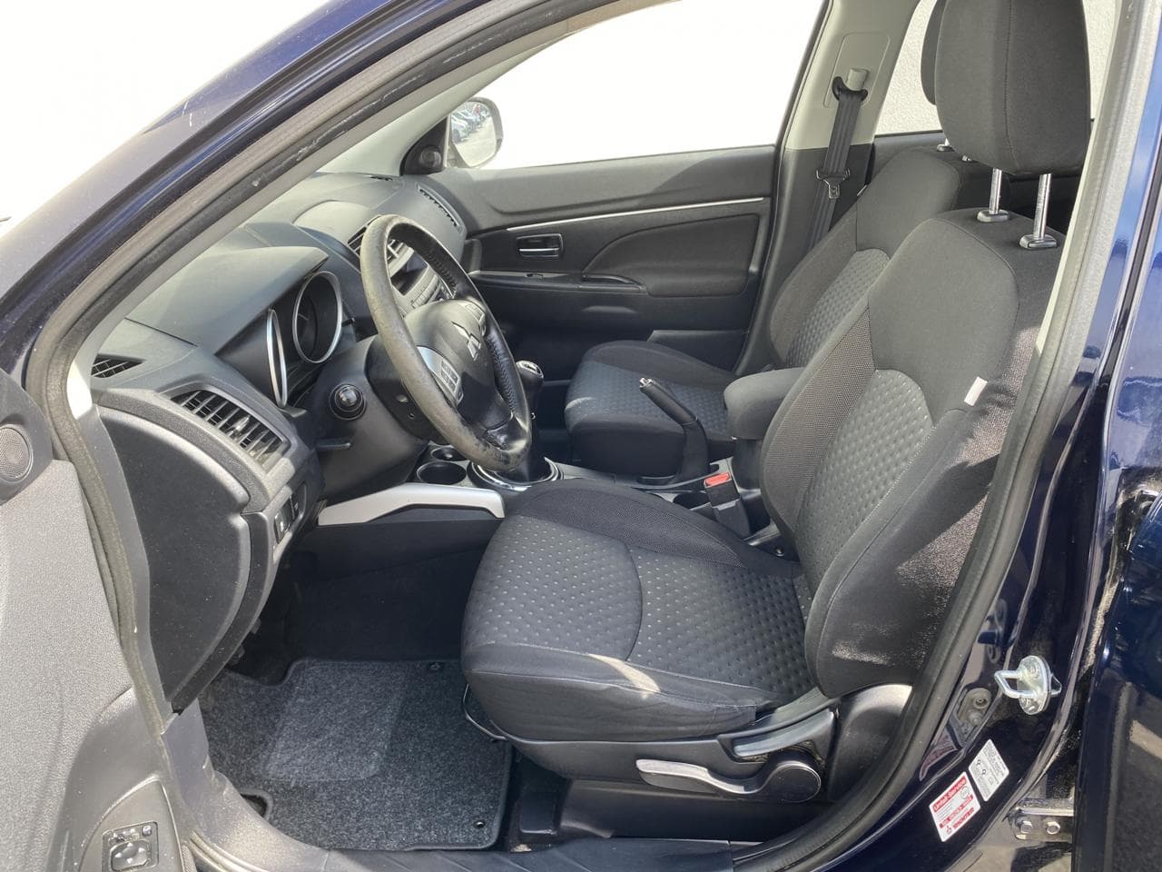 2010 Mitsubishi ASX - 9