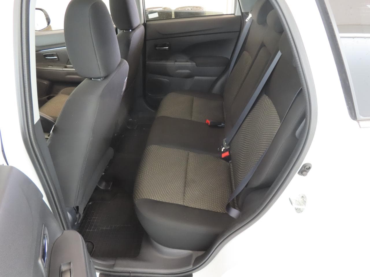 2014 Mitsubishi ASX - 15