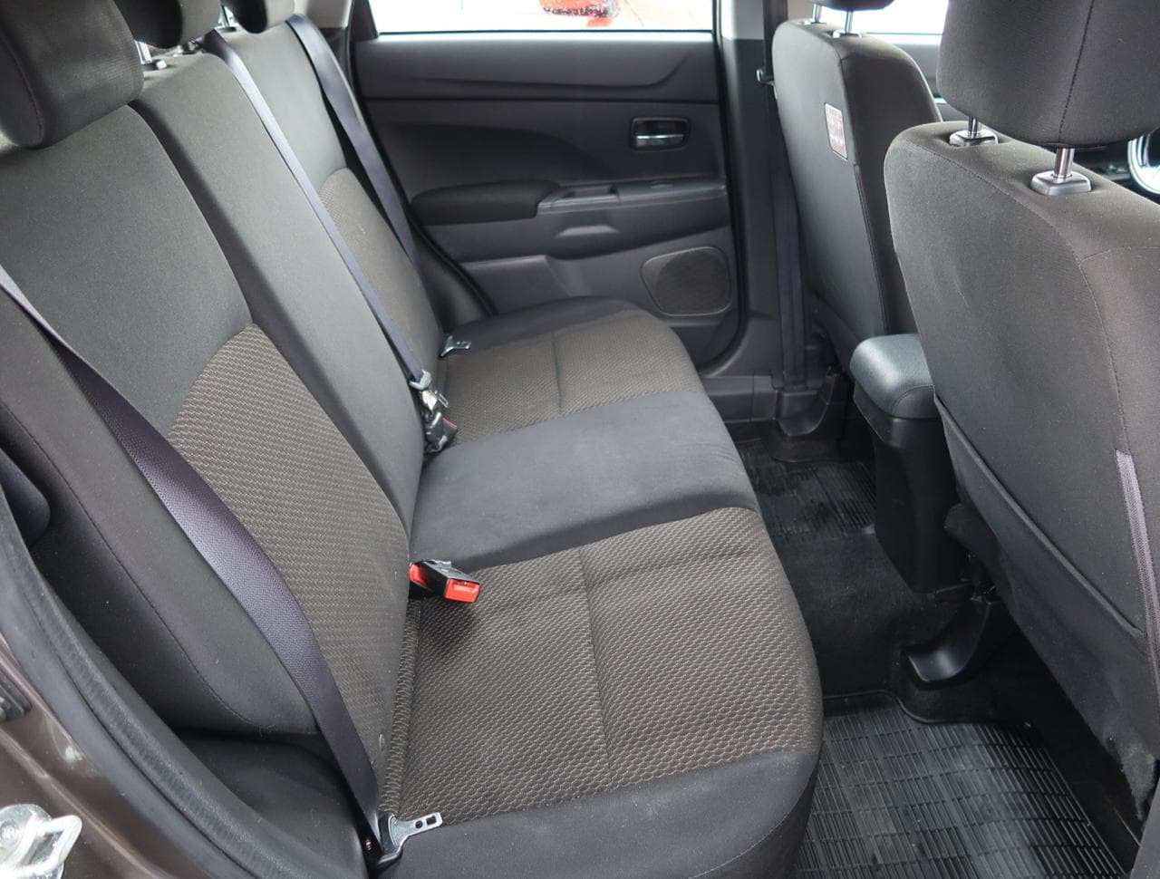 2018 Mitsubishi ASX - 13