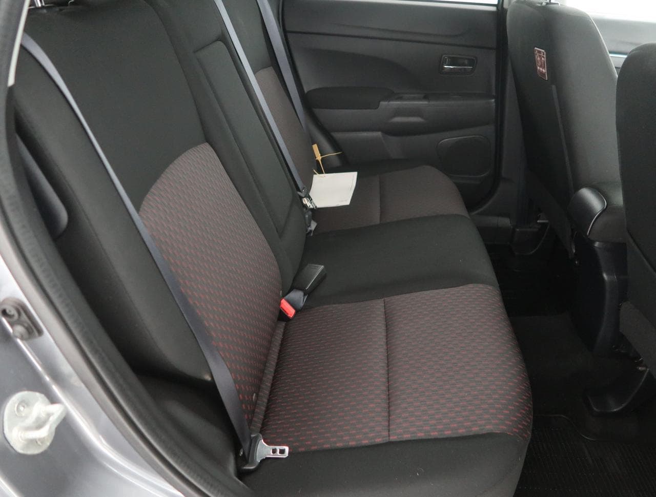 2017 Mitsubishi ASX - 13