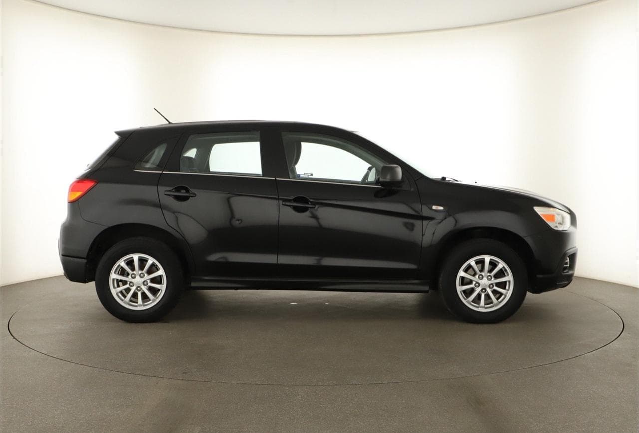 2012 Mitsubishi ASX - 8