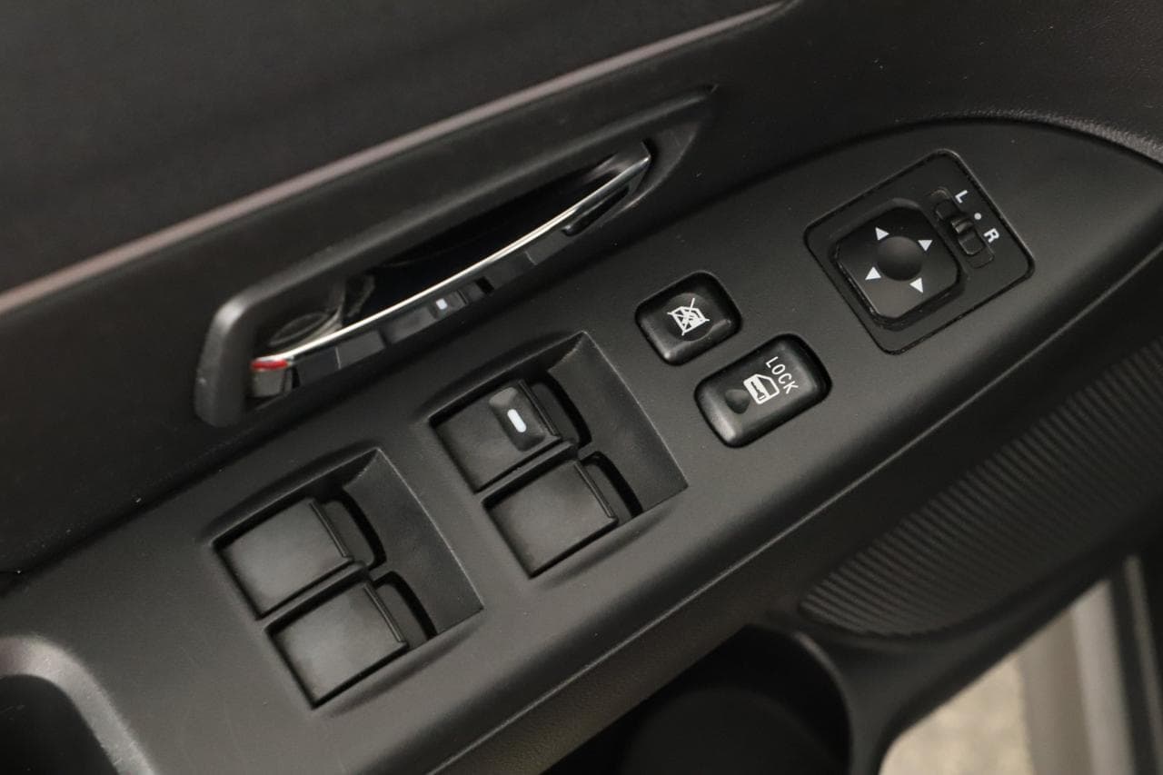 2012 Mitsubishi ASX - 19