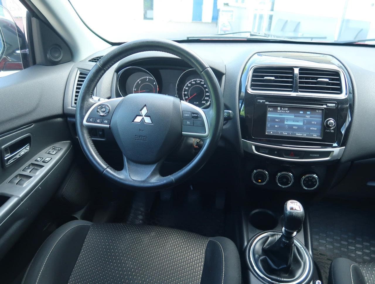 2015 Mitsubishi ASX - 9