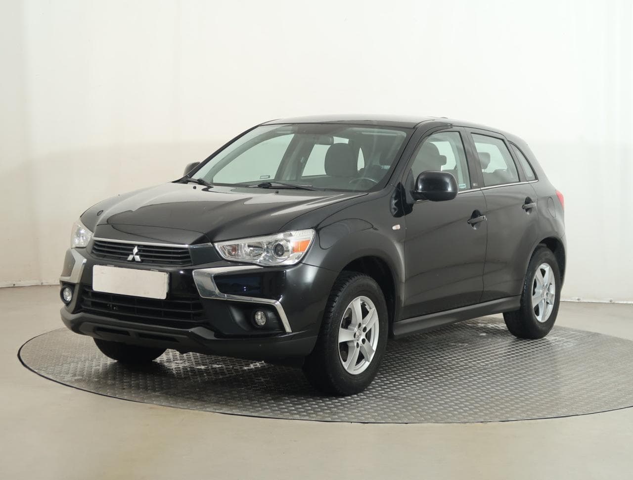 2017 Mitsubishi ASX - 3