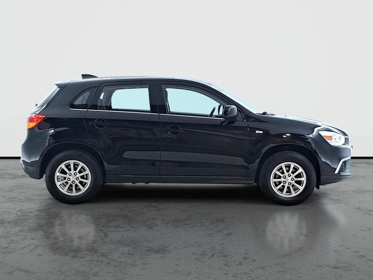 2017 Mitsubishi ASX - 17